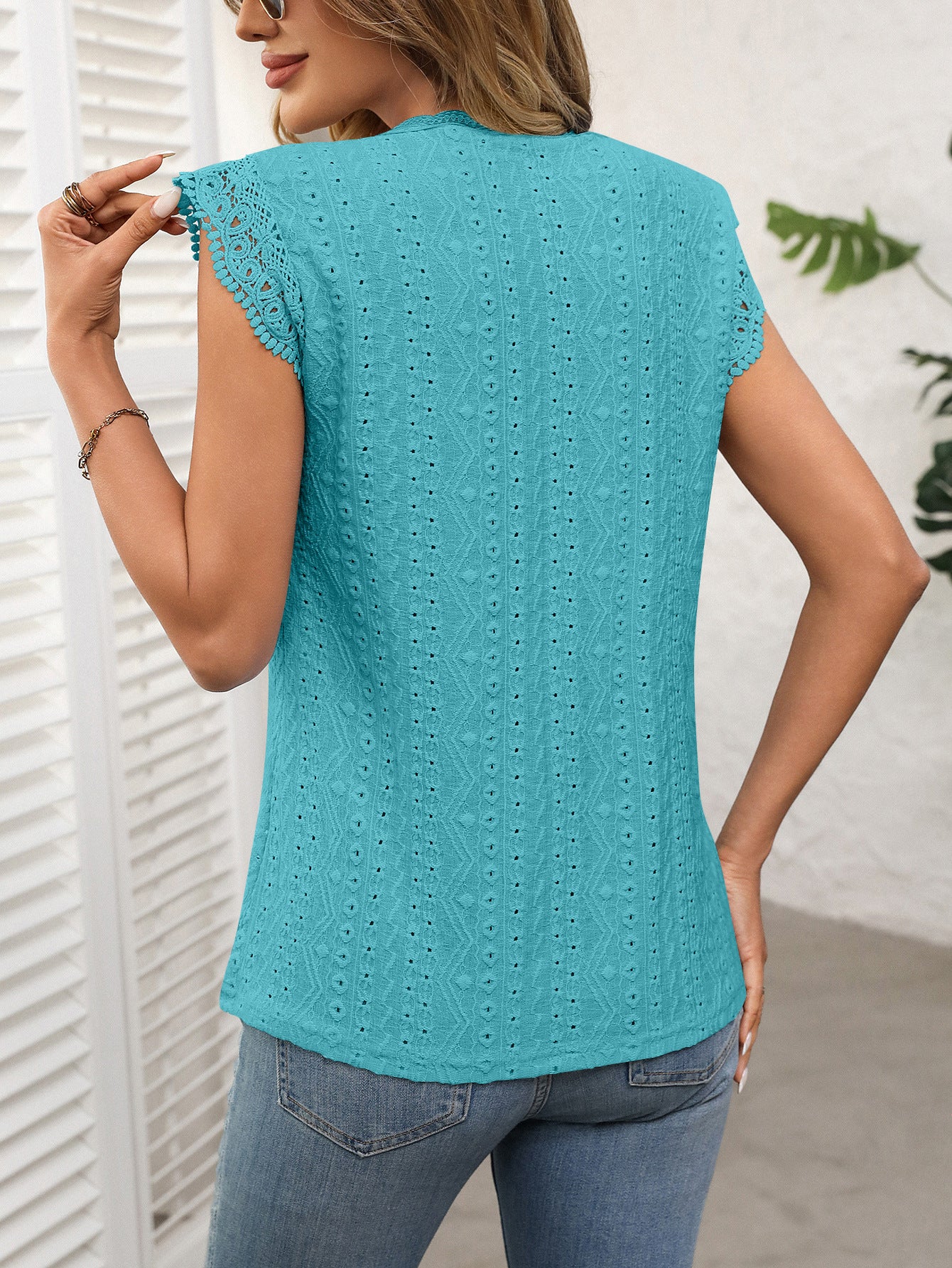 Women's Sleeveless Lace Knit Top – Crew Neck Hollow Out Summer Blouse