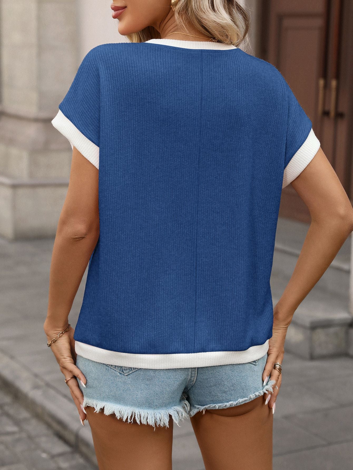 Khaki Contrast Trim Knit Tee Loose Crew Neck Top