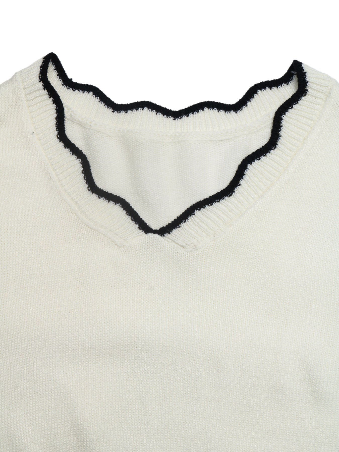 Contrast Scallop V Neck Knit Cropped Sweater