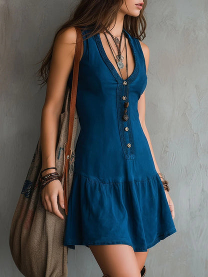 Women's Sleeveless U-Neck Button Front Lace Mini Dress