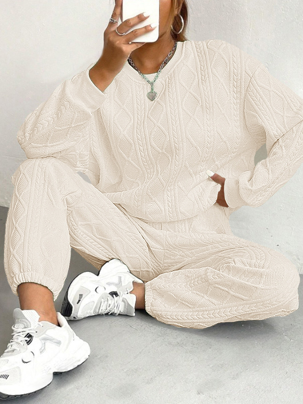 Women's Quilted Sweatsuit Two Piece Jogger Lounge Set