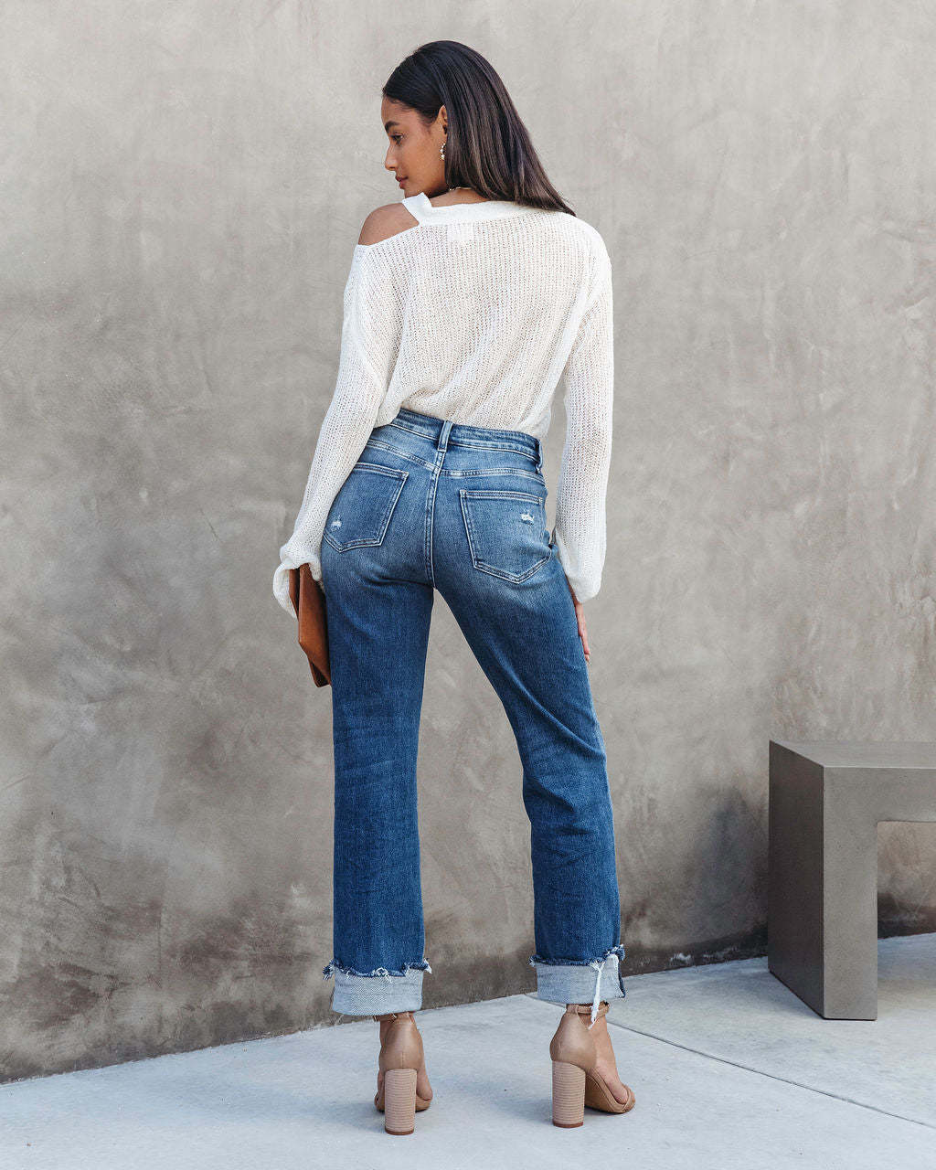 Women's Straight Leg Jeans Mid Rise Distressed Denim