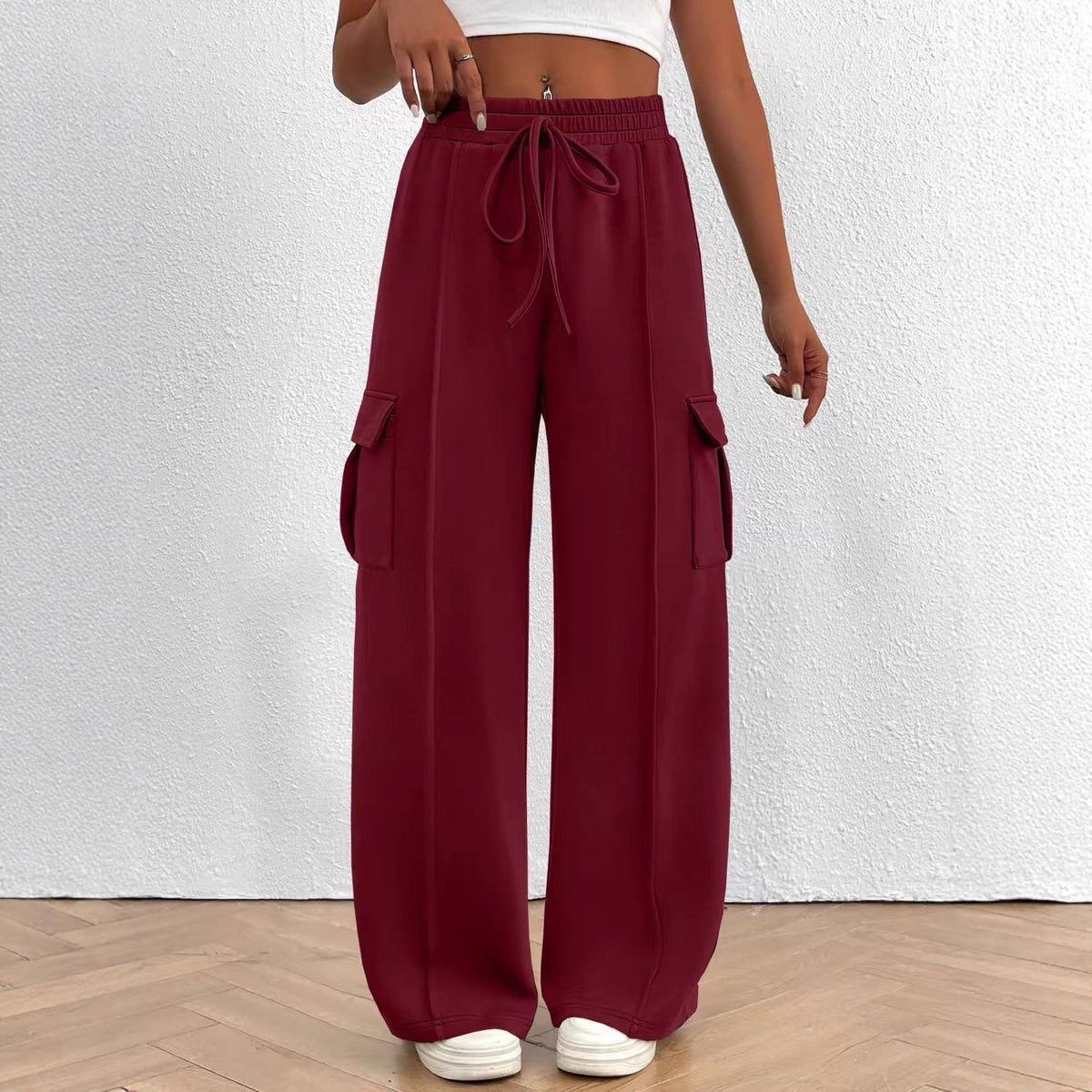 Women's Wide Leg Cargo Sweatpants with Pockets