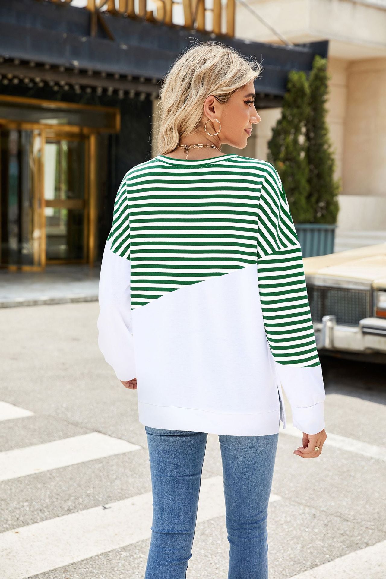 Women's Colorblock Striped Crewneck Sweatshirt Oversized