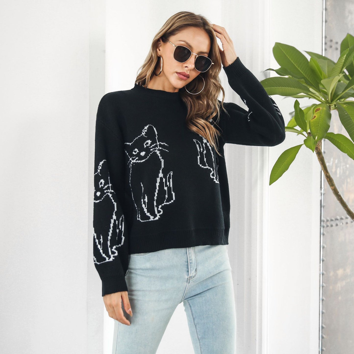 Women's Oversized Cat Graphic Sweater Crewneck Pullover