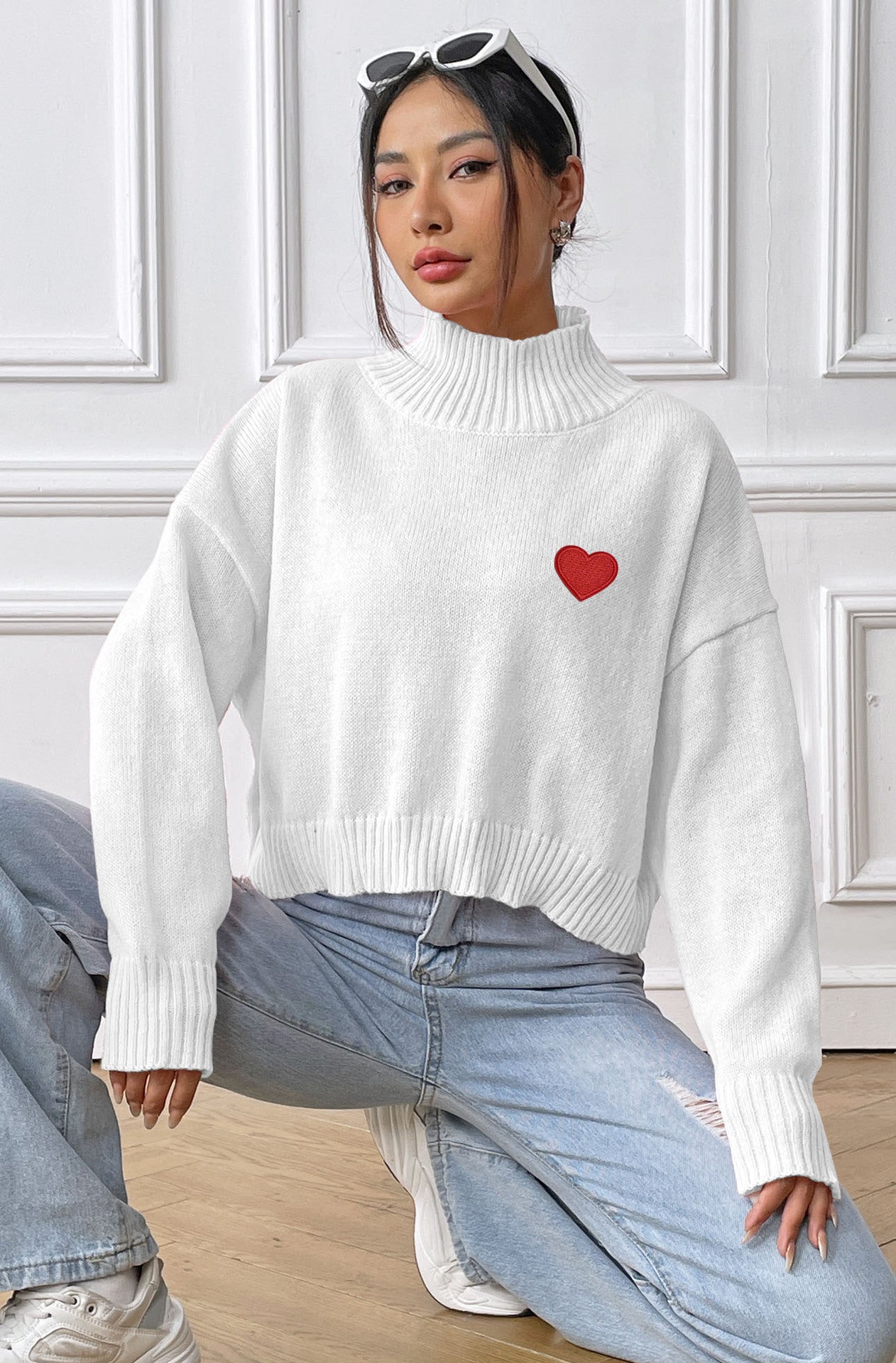 Women's Turtleneck Short Love Sticker Casual Bottoming Shirt