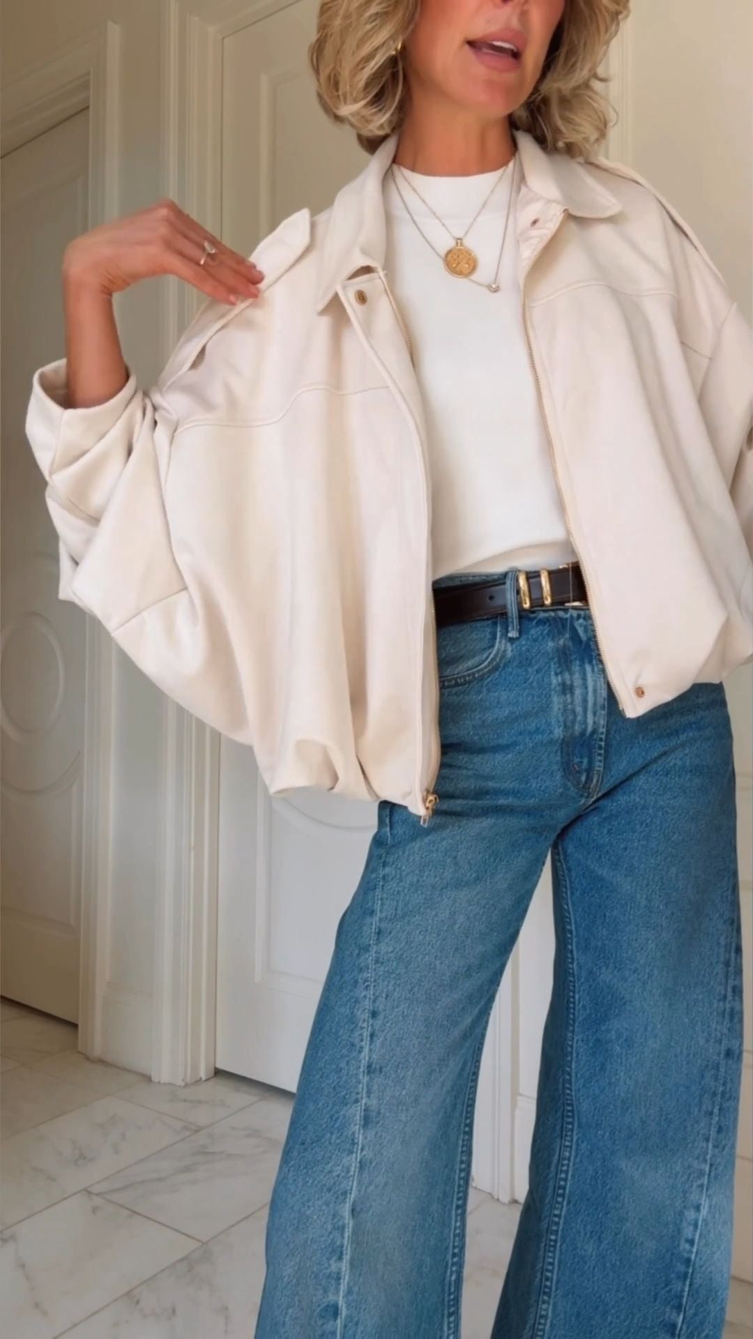 Women's Faux Suede Batwing Cropped Jacket