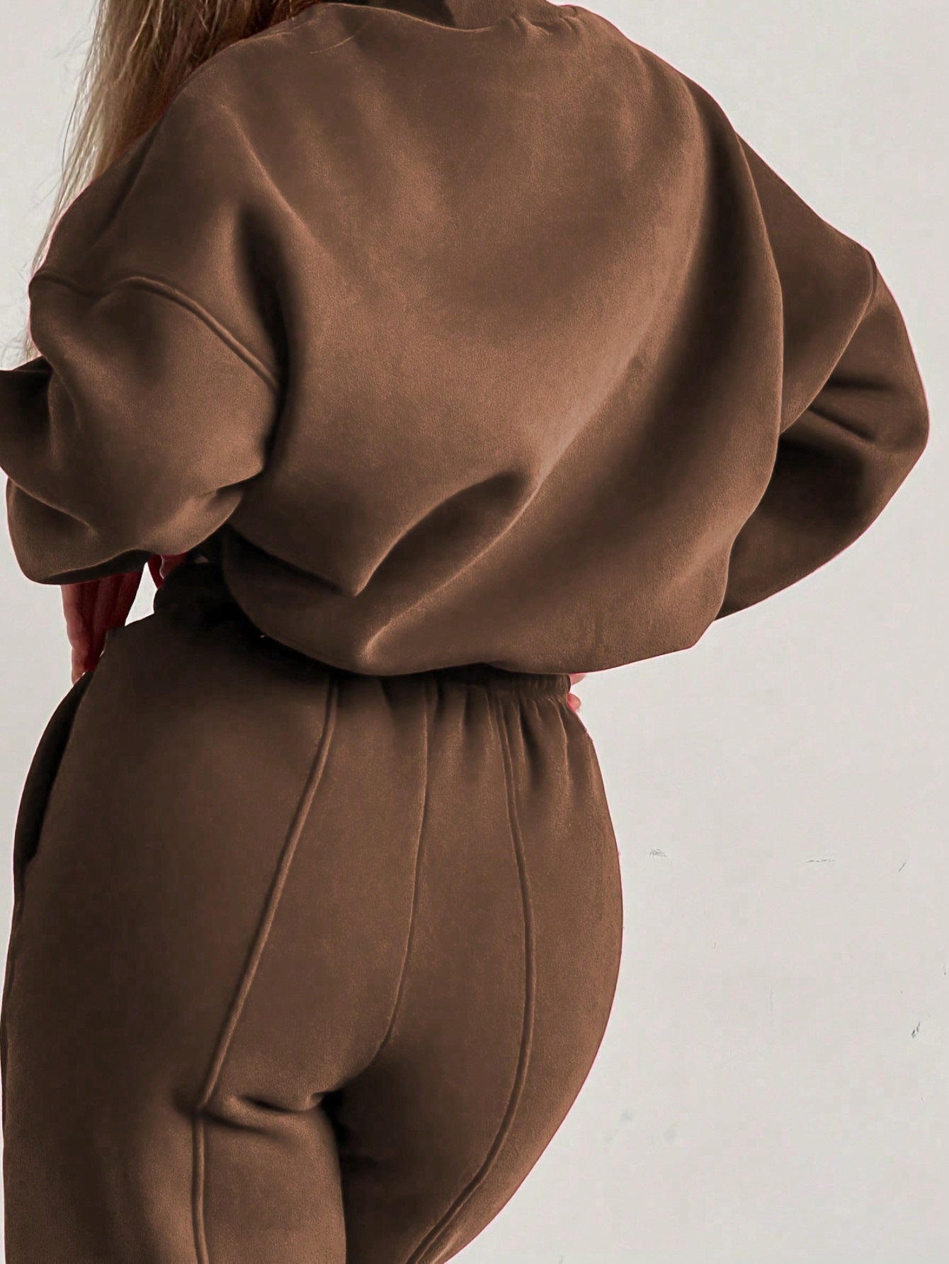 Women's Crop Sweatshirt Jogger Two Piece Set