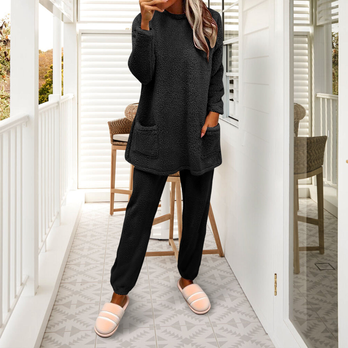 Women's Sherpa Fleece 2 Piece Lounge Pajama Set