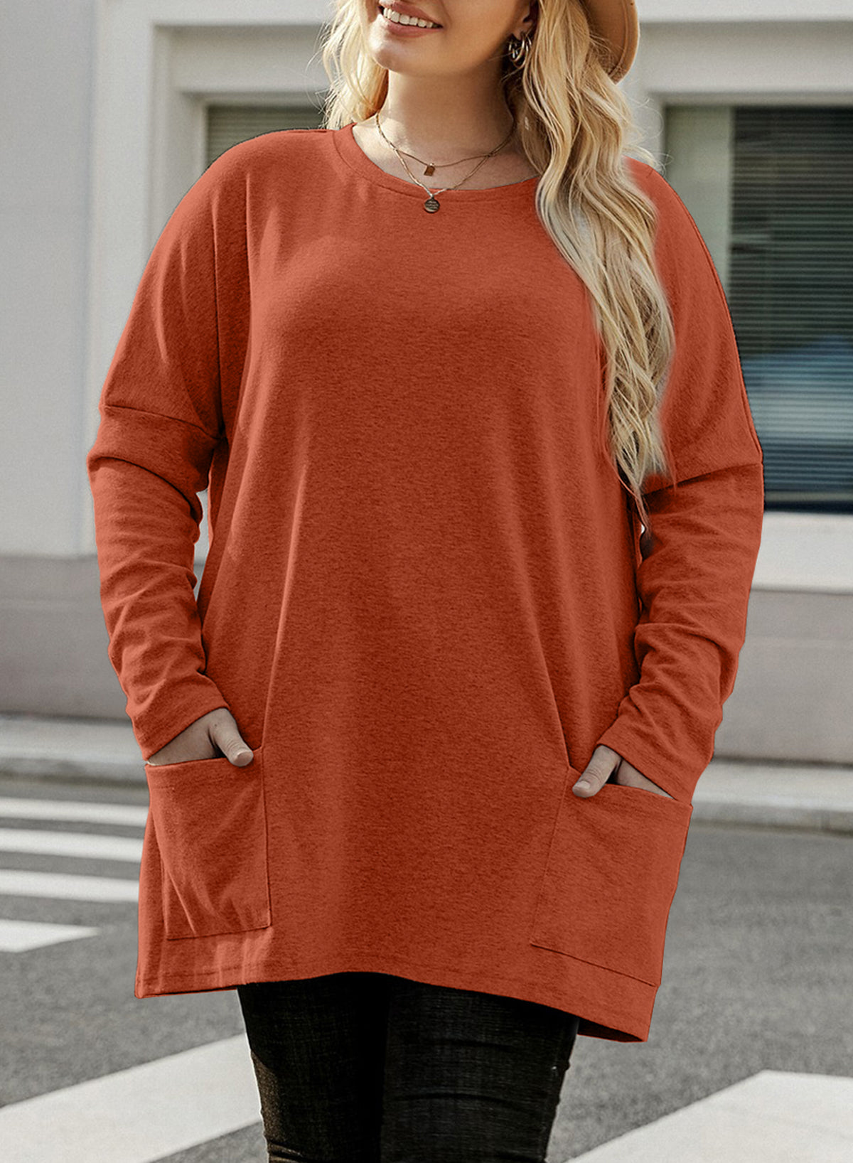 Plus Size Casual Long Sleeve Shirts Lightweight Sweatshirts Fashion Tunic Tops with Pockets