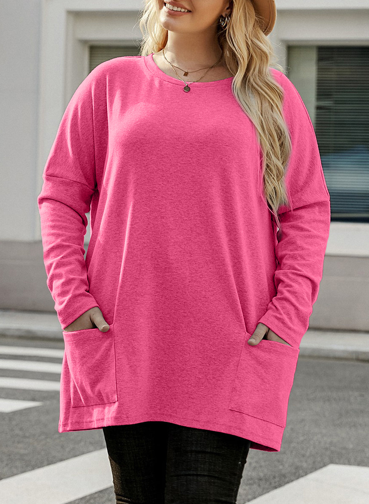 Plus Size Casual Long Sleeve Shirts Lightweight Sweatshirts Fashion Tunic Tops with Pockets