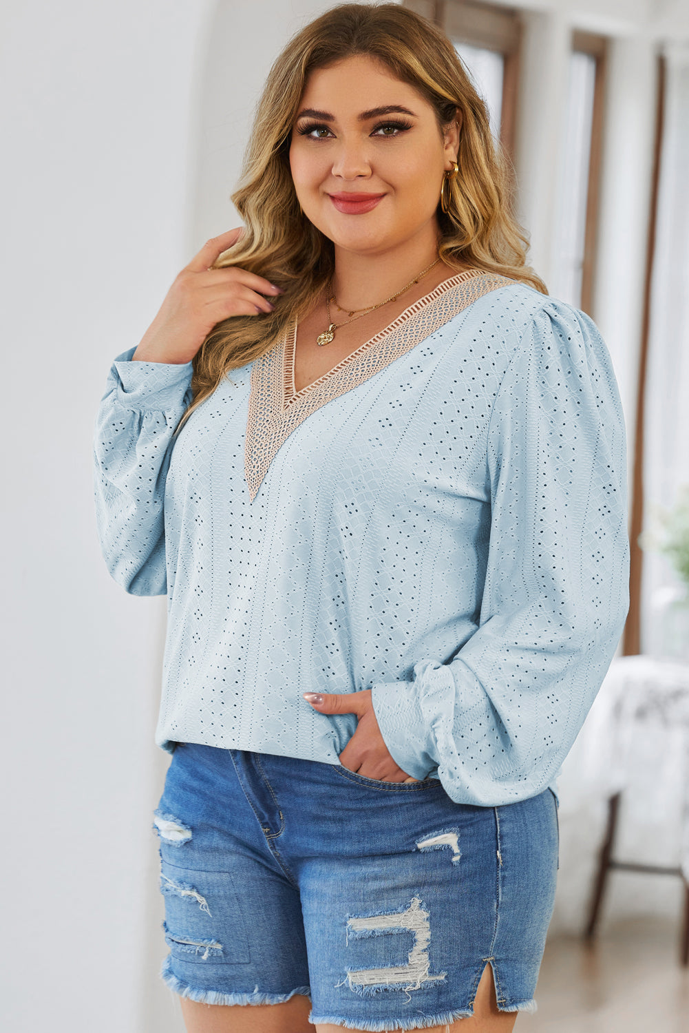 Womens Plus Size Tops Lace V Neck Long Sleeve Shirts