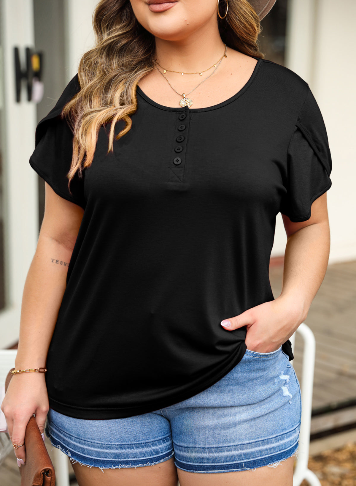 Womens Plus-Size Tops Summer Petal Short Sleeve Scoop Neck Shirts