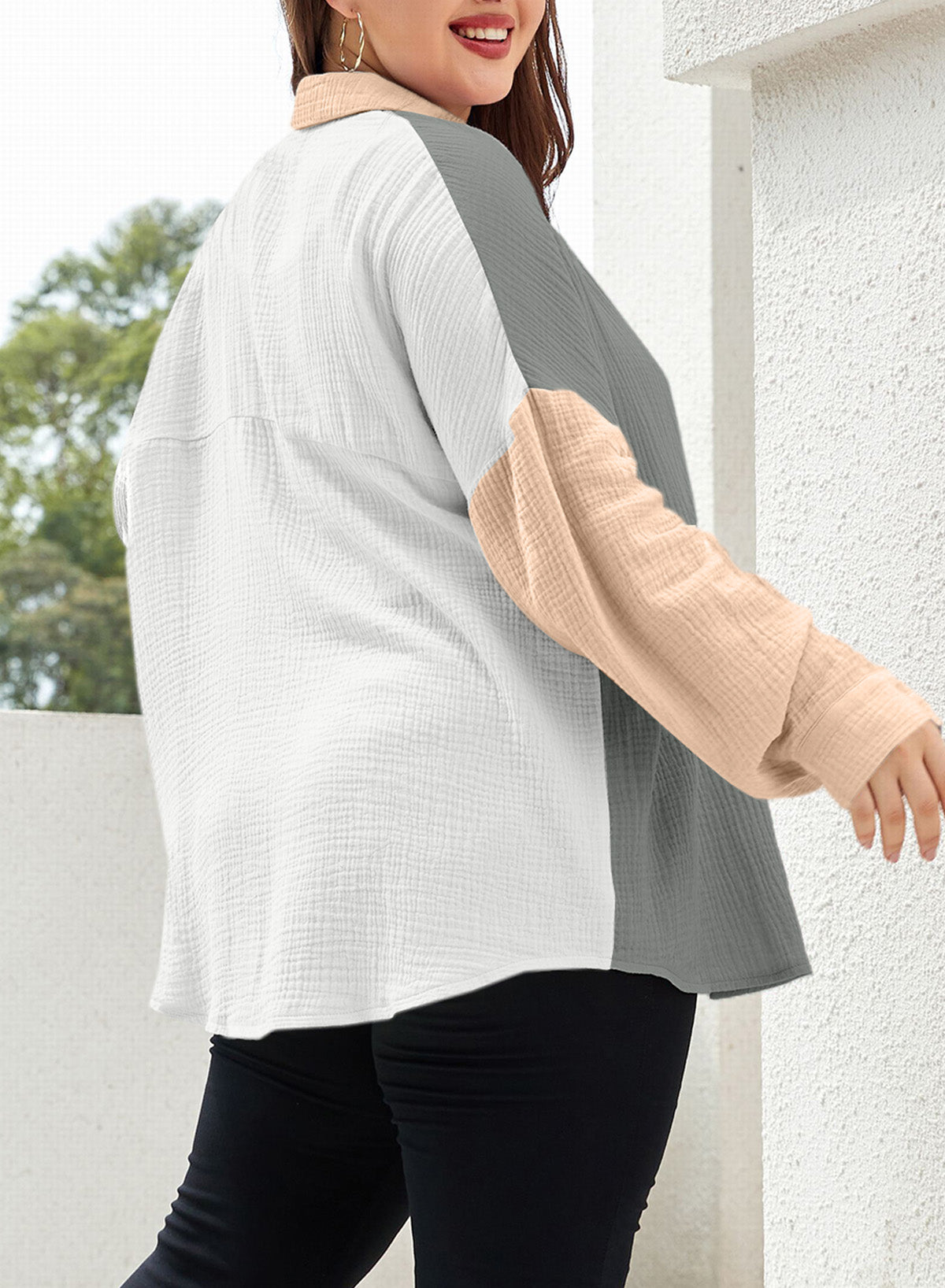 Plus Size Colorblock Crinkled Pocketed Shirt Long Sleeve Blouse