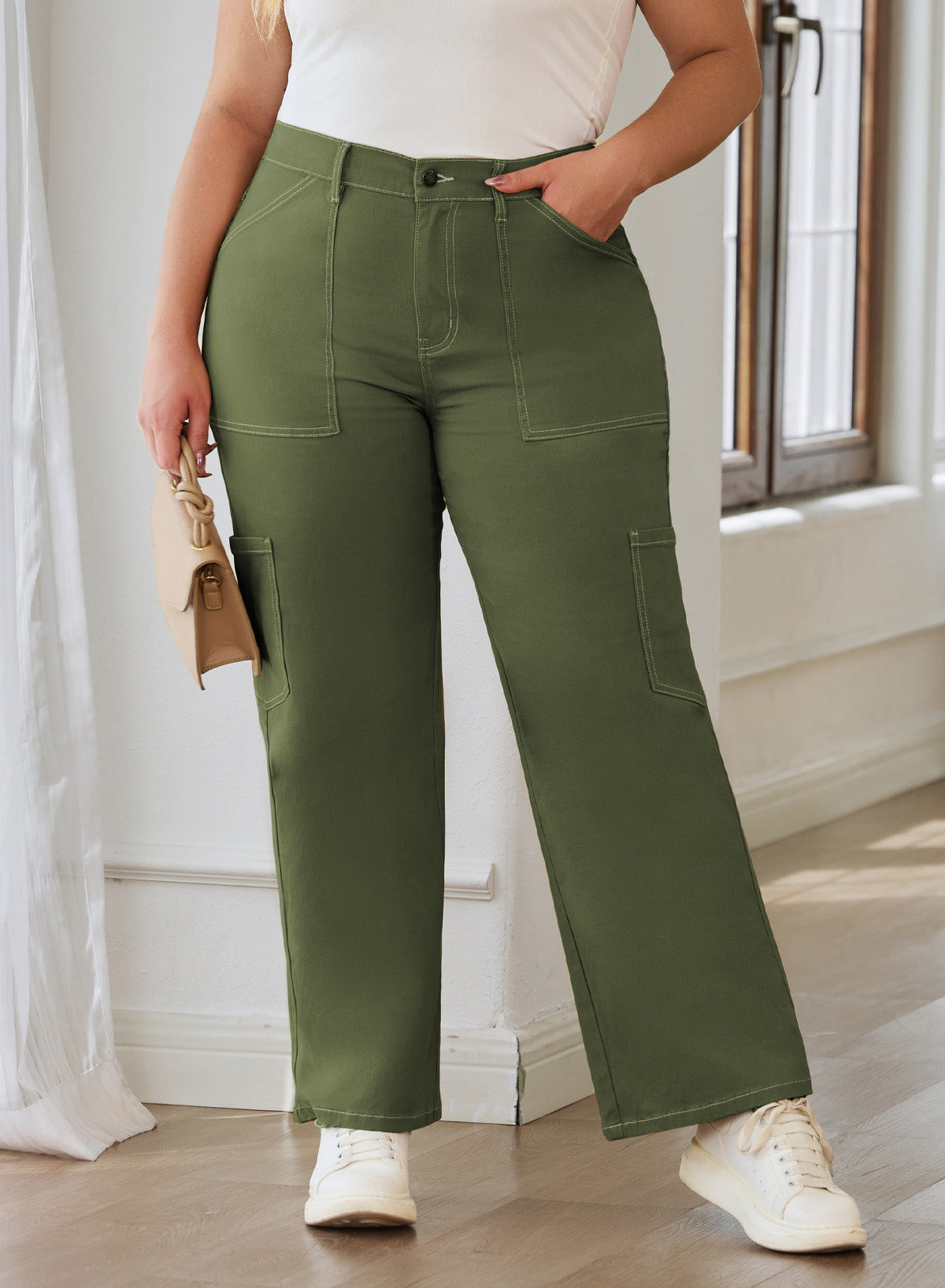 Straight Leg Loose Cut Denim Pants with Cargo Pockets for Women