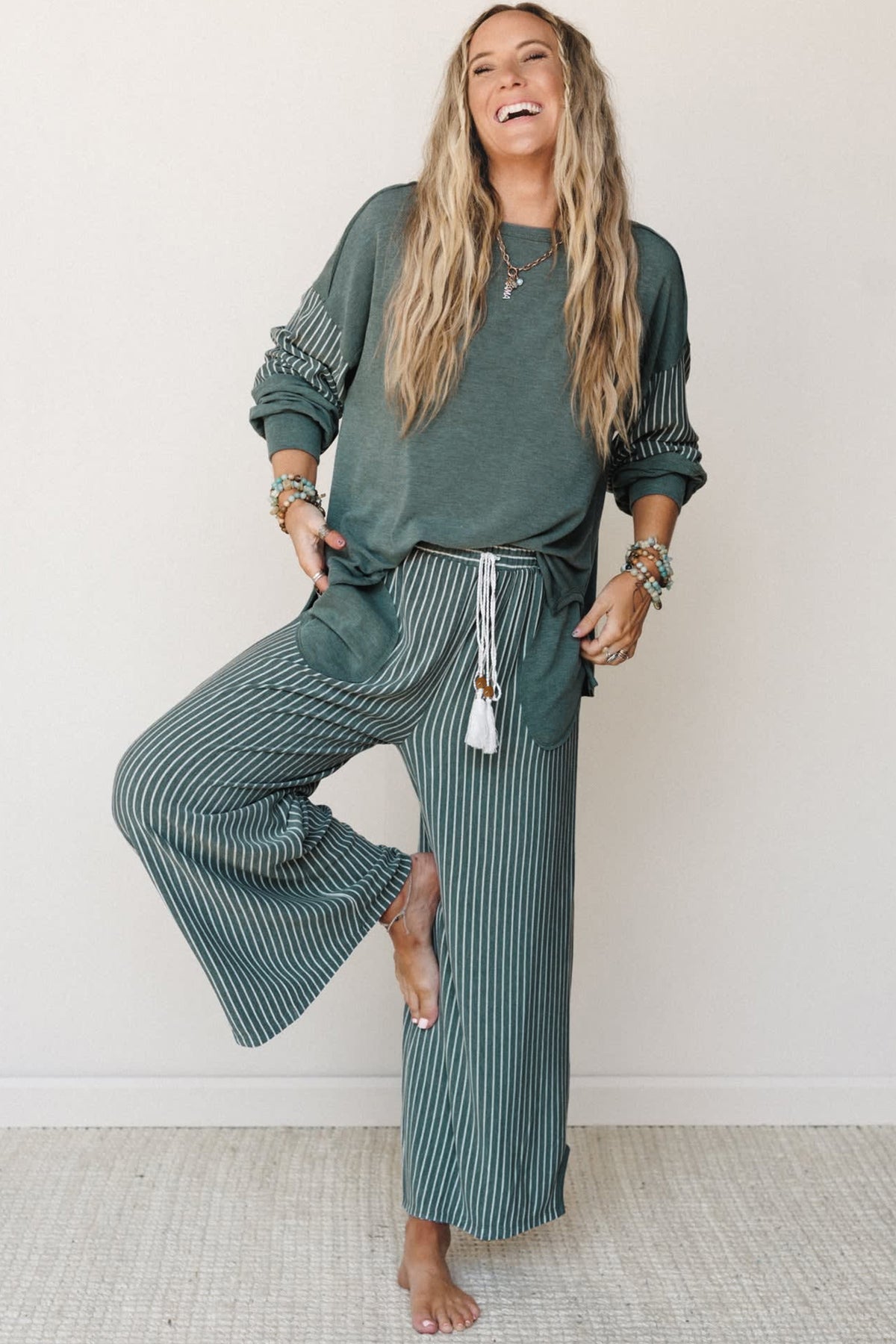 Women’s Stripe 2 Piece Lounge Set Long Sleeve Top Wide Leg Pants