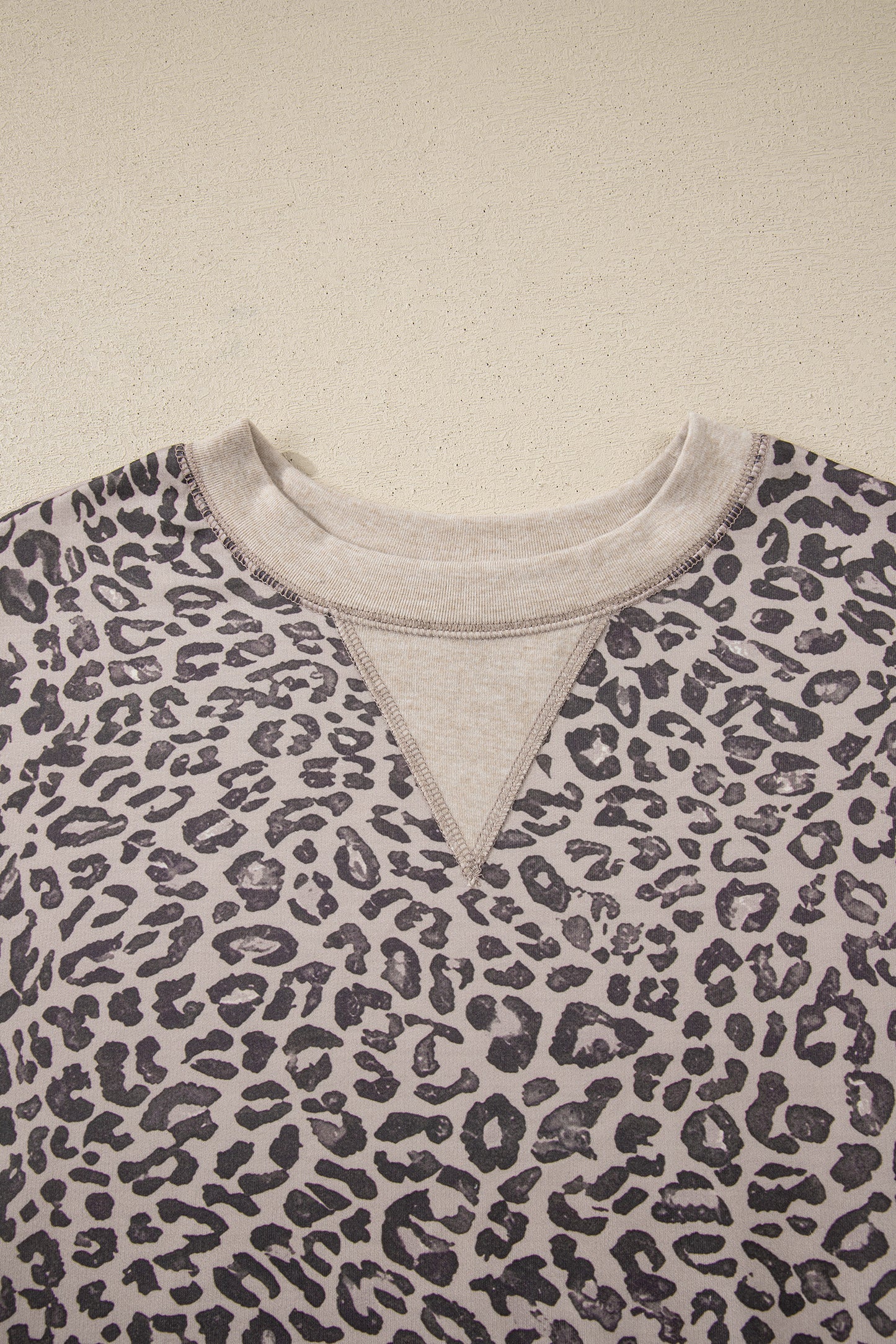 Leopard Print Long Sleeve Crew Neck Casual Sweatshirt