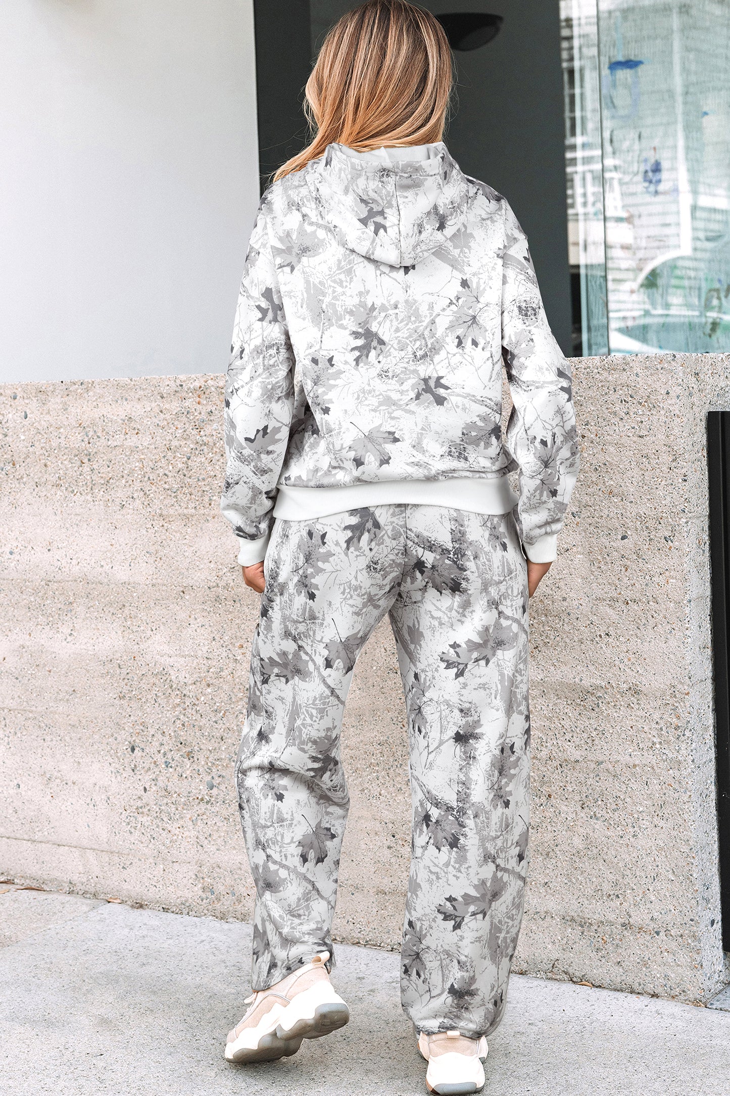 Women’s Light Grey Camo Hoodie & Sweatpants Lounge Set