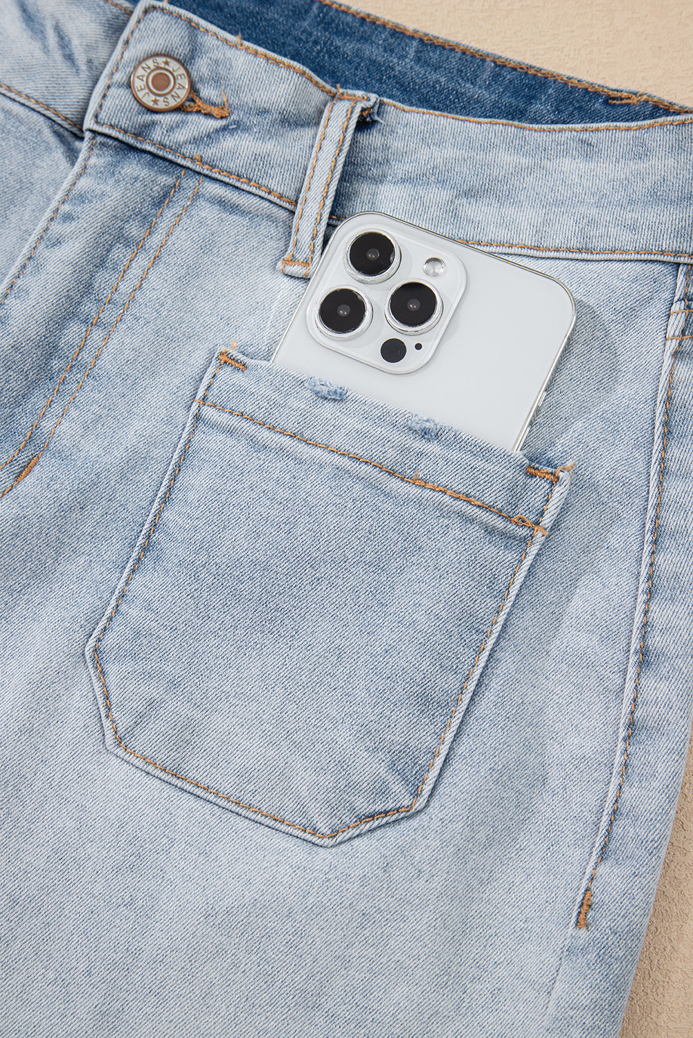 Light Wash High Waisted Denim Shorts with Pockets