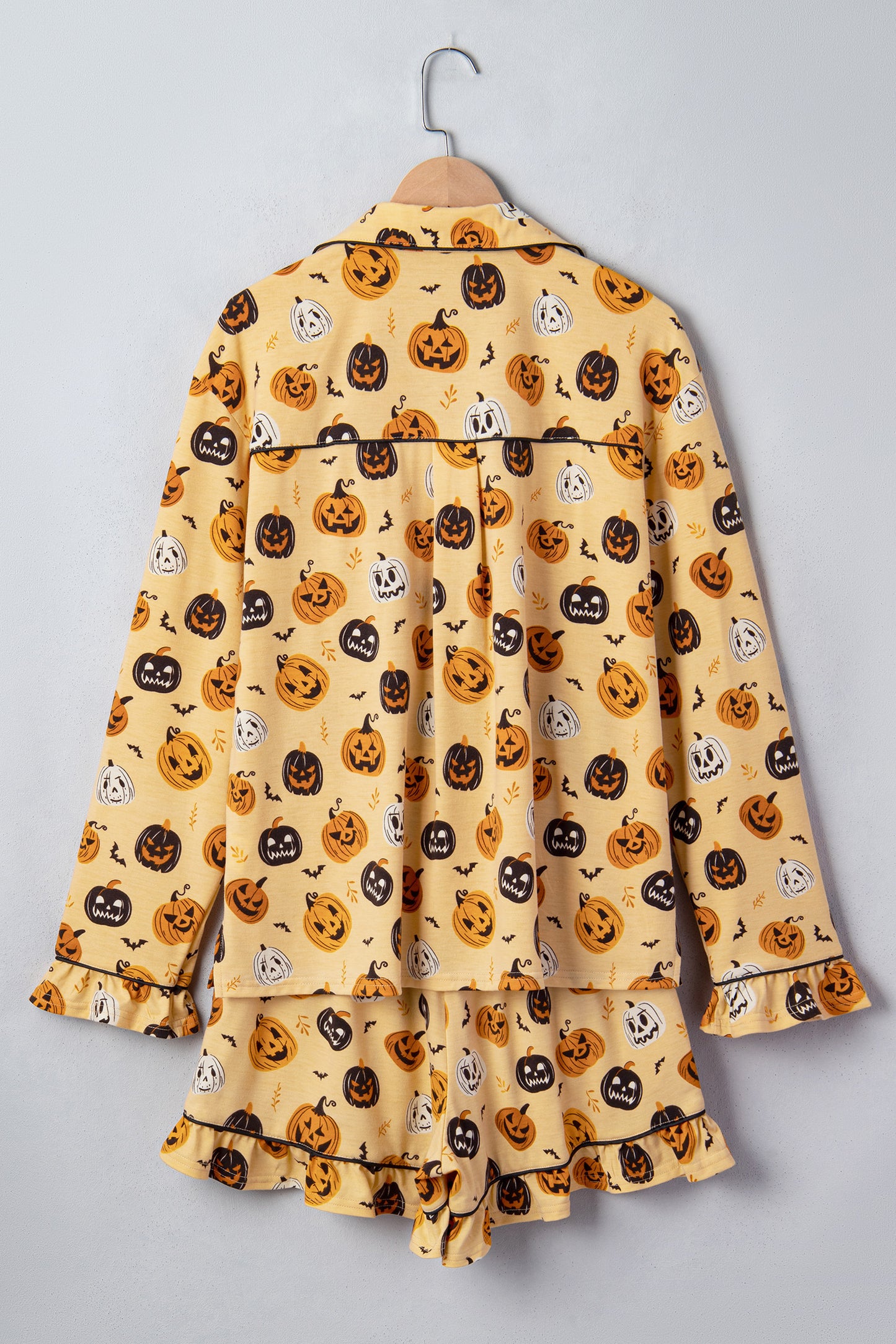 Halloween Pumpkin Print Ruffle Shorts Pajama Set