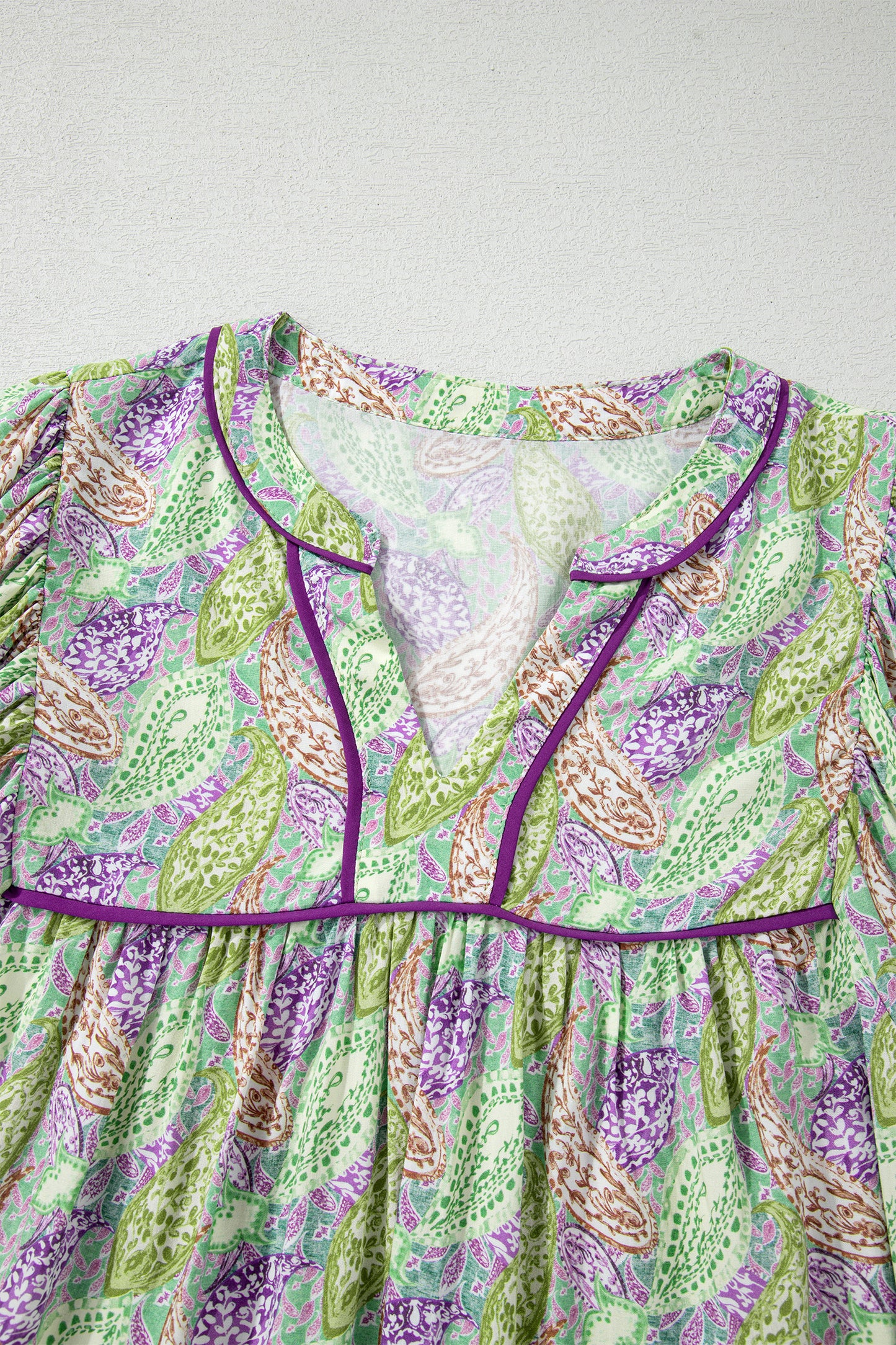 Green Boho Paisley Split Neck Puff Sleeve Blouse