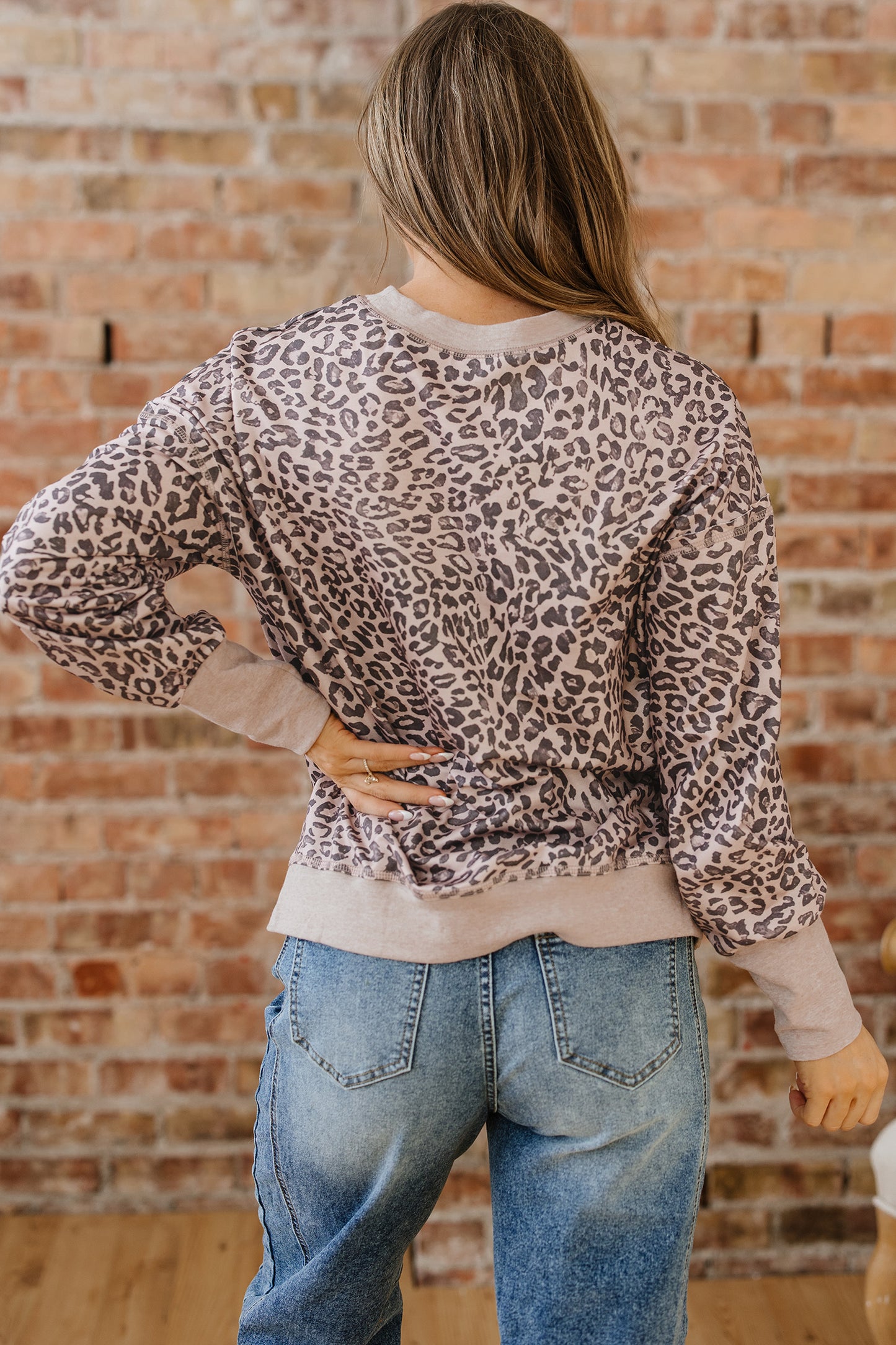 Leopard Print Long Sleeve Crew Neck Casual Sweatshirt