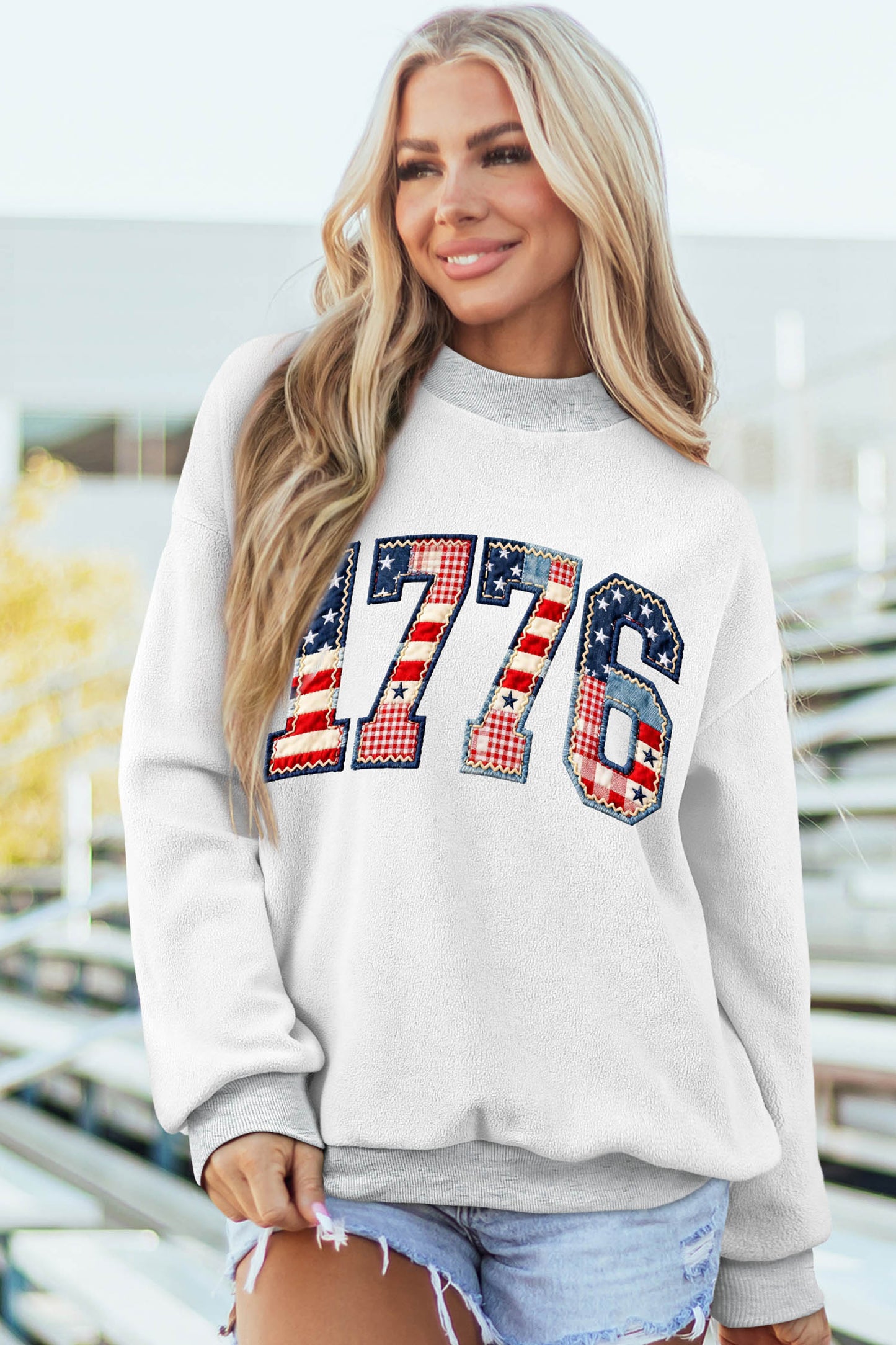 American Flag Graphic Mock Neck Oversized Sweatshirt
