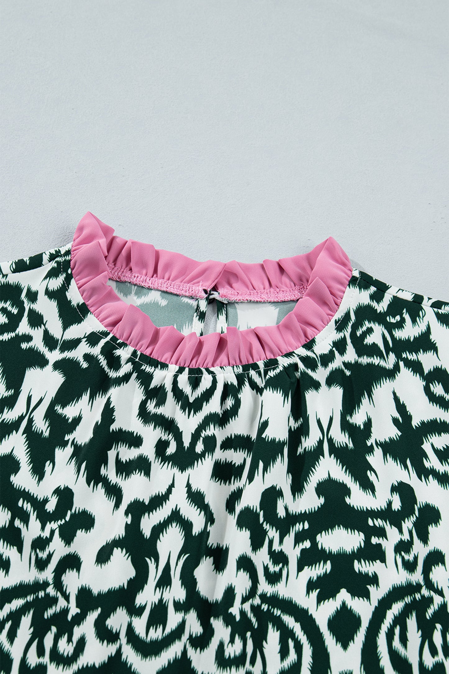 Damask Print Ruffle Trim Half Sleeve Casual Blouse