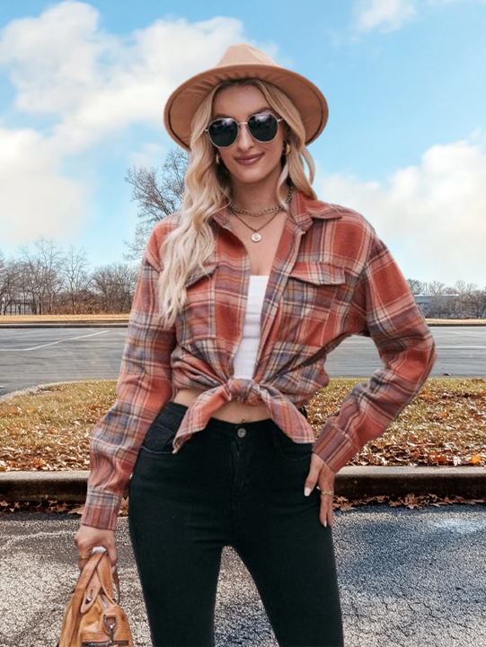 Casual Fashion Plaid Shirt in Oversized Loose Fit for Fall and Winter