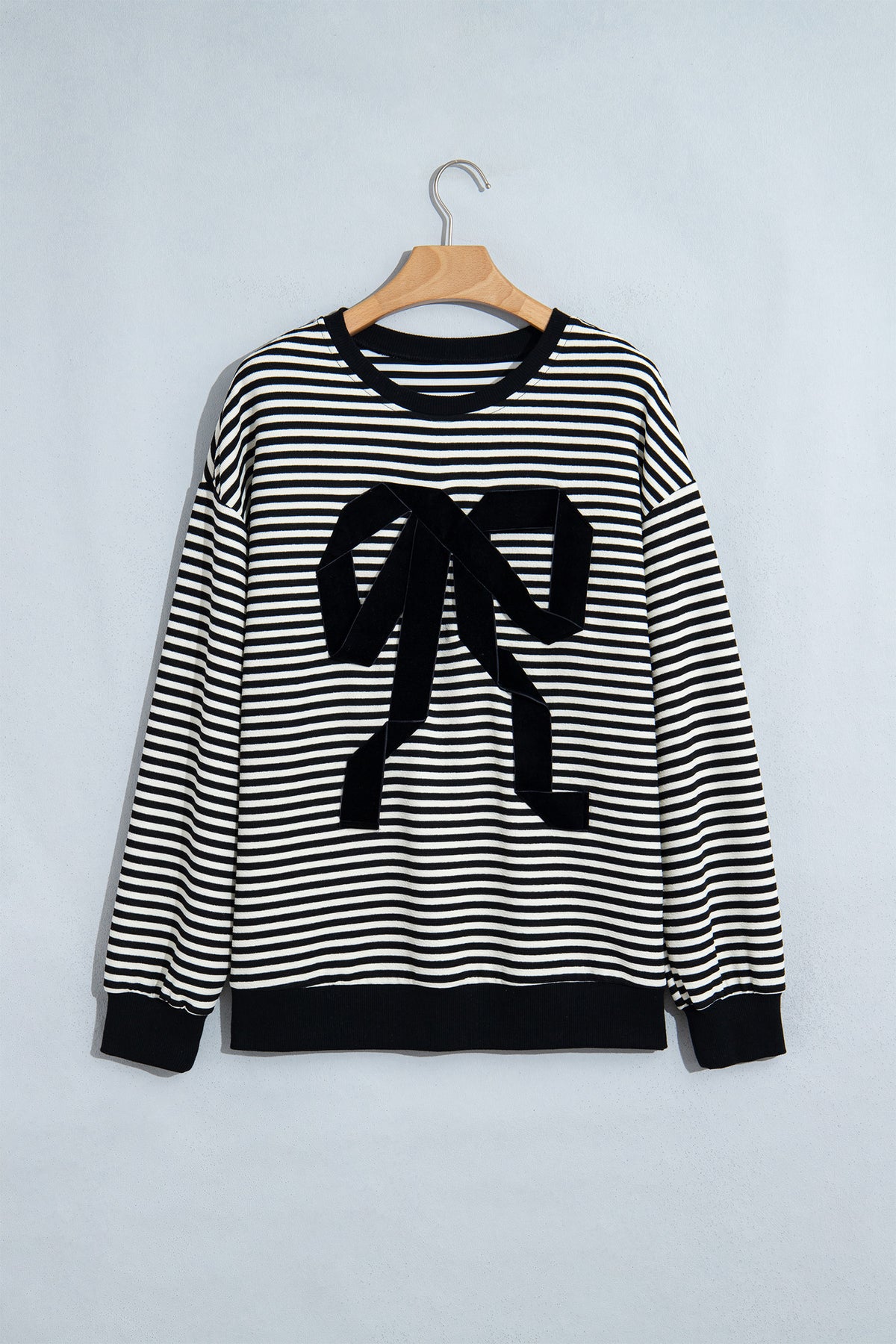 Black Stripe Velvet Bow Pattern Dropped Shoulder Loose Sweatshirt