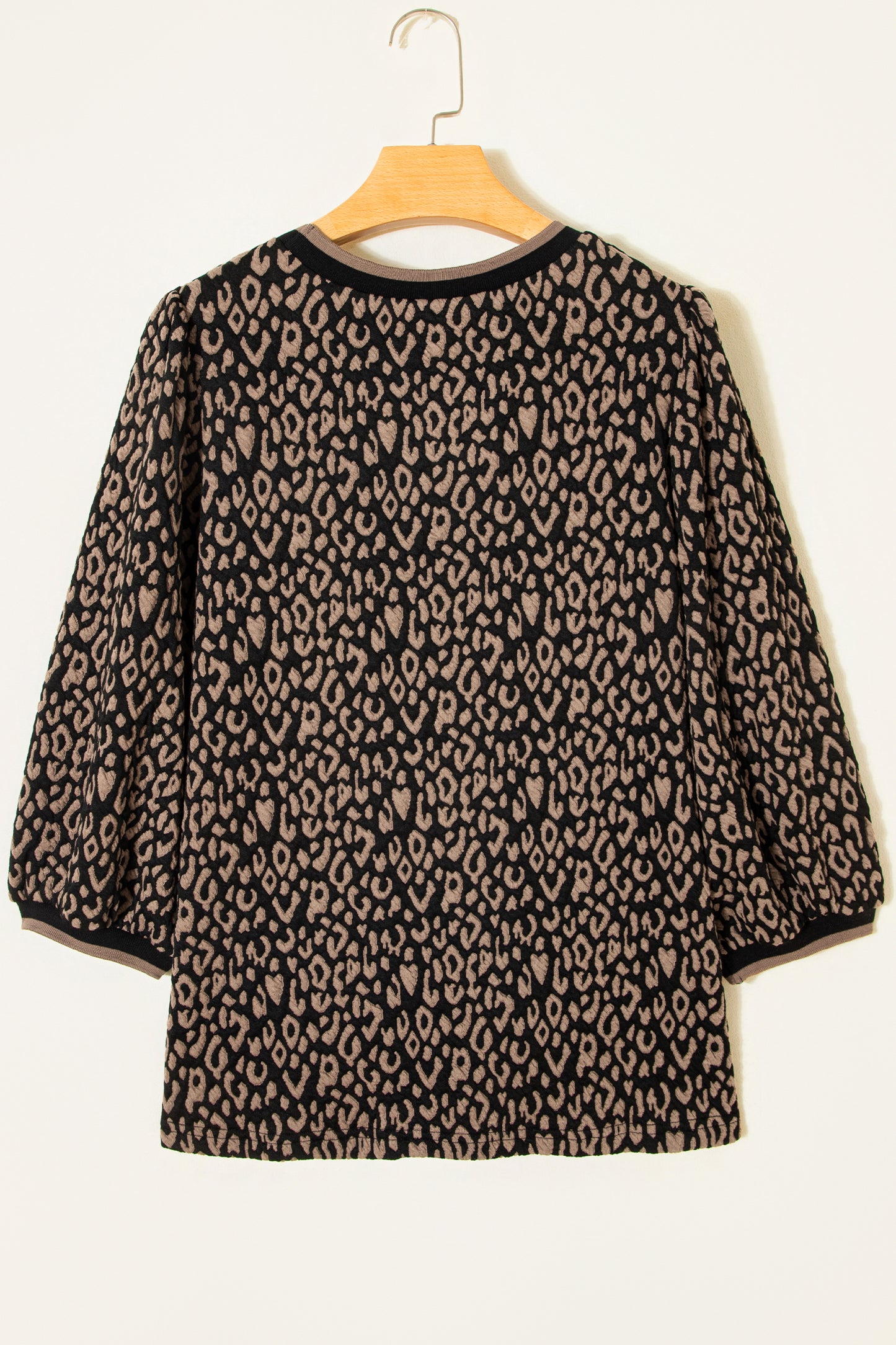 Leopard Print Crew Neck Puff Sleeve Knit Top
