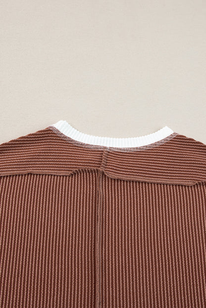 Textured Contrast Trim Round Neck T Shirt