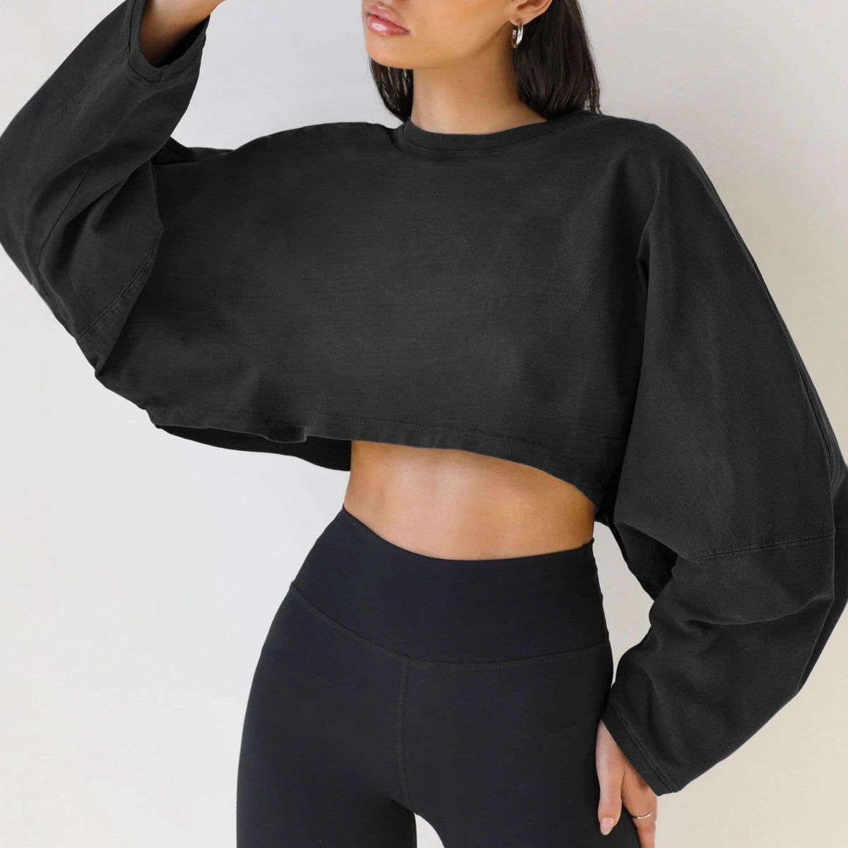 Women's Long Sleeve Oversized Cropped Crew Neck Sweatshirt