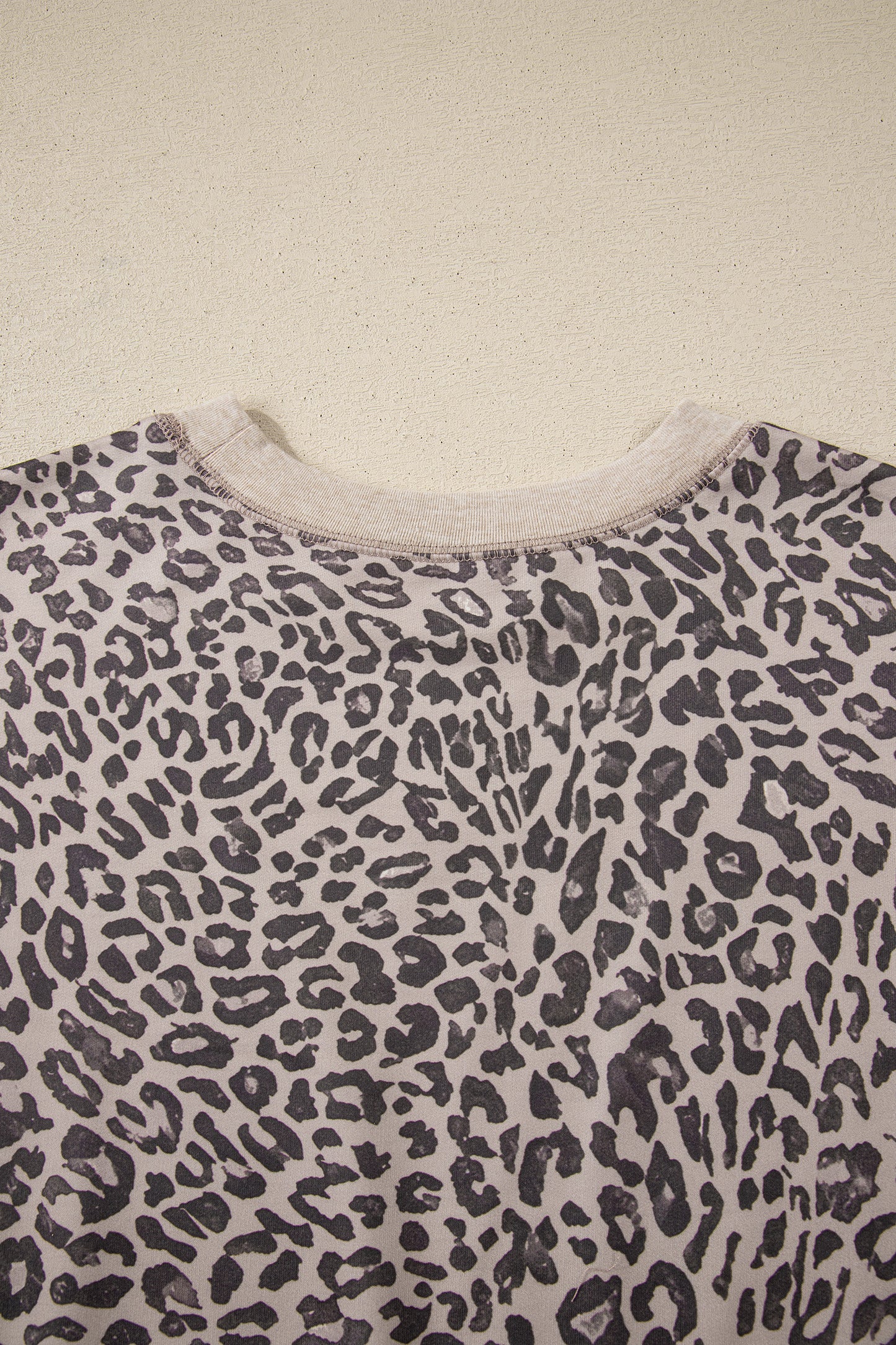 Leopard Print Long Sleeve Crew Neck Casual Sweatshirt
