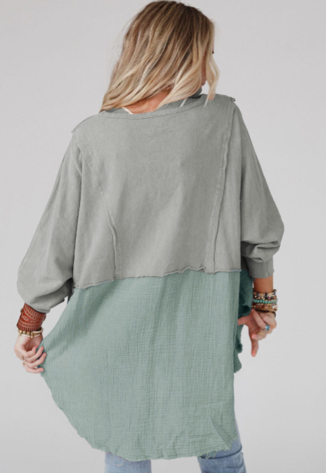 Oversized Crinkle Splicing Raw Hem Long Sleeve Top